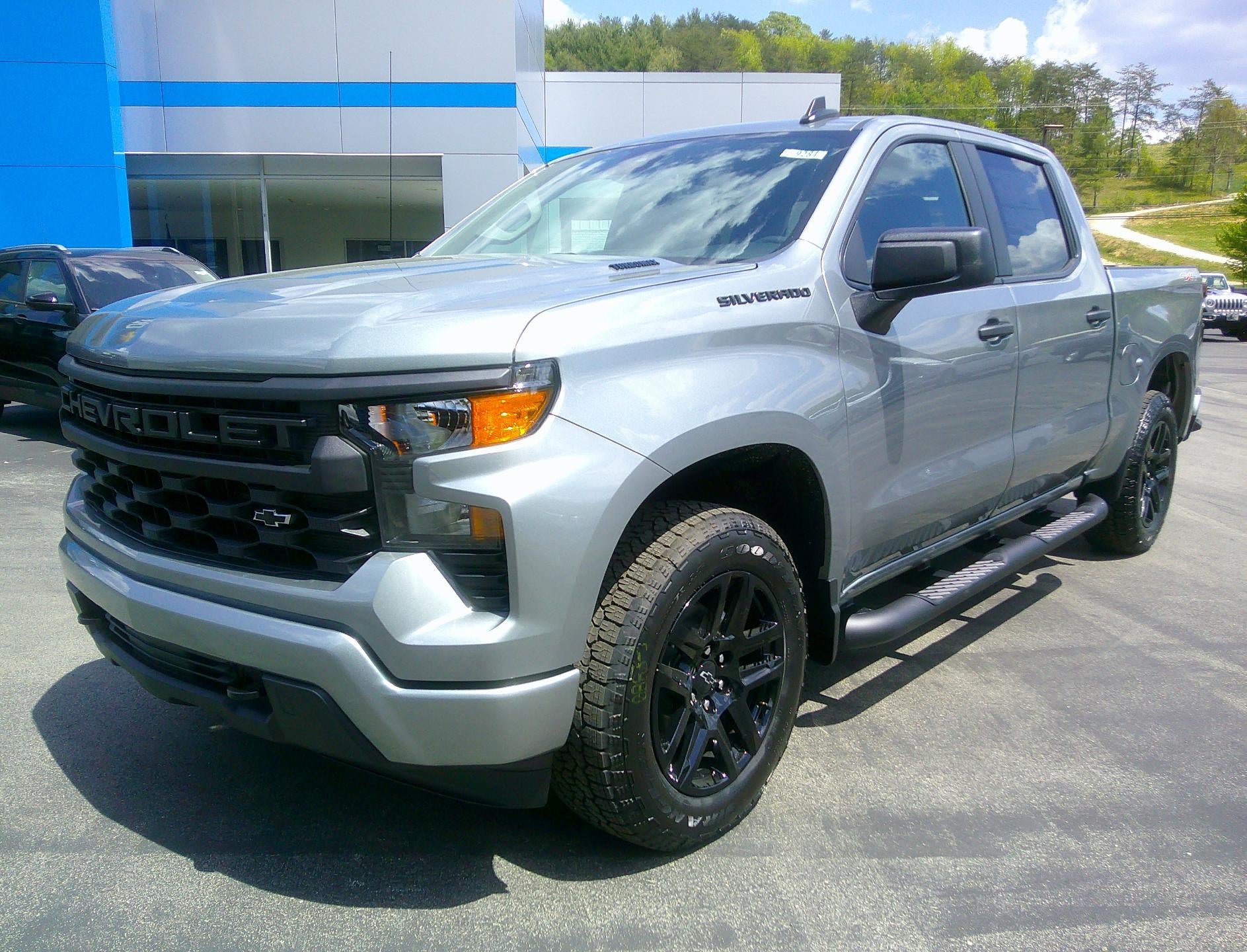 New 2026 Chevrolet Silverado 1500 Custom w/ Turbomax Blackout Package