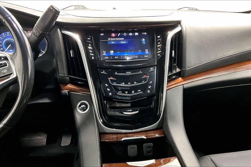 Used 2019 Cadillac Escalade ESV Luxury image 8