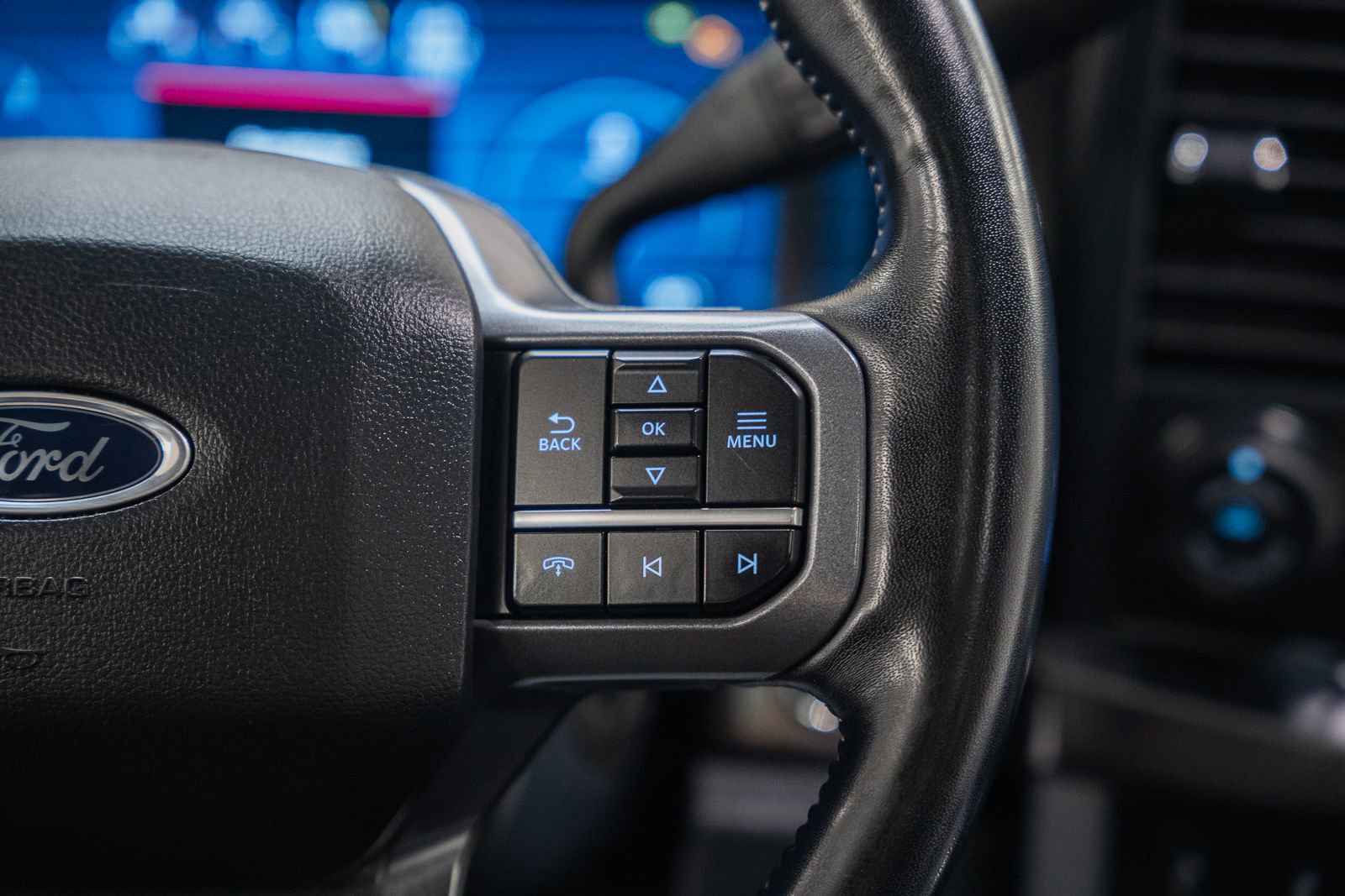 Used 2024 Ford F250 Lariat w/ Lariat Ultimate Package image 37