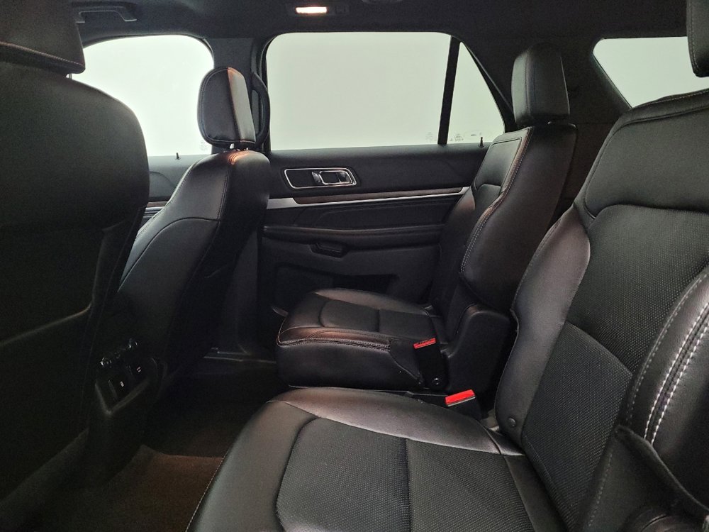 Used 2018 Ford Explorer Limited w/ Equipment Group 301A image 18