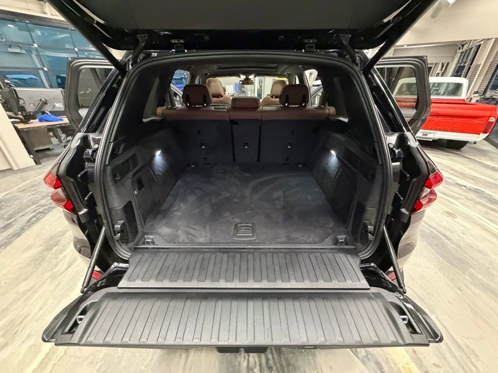 Used 2019 BMW X5 xDrive40i w/ Convenience Package image 50