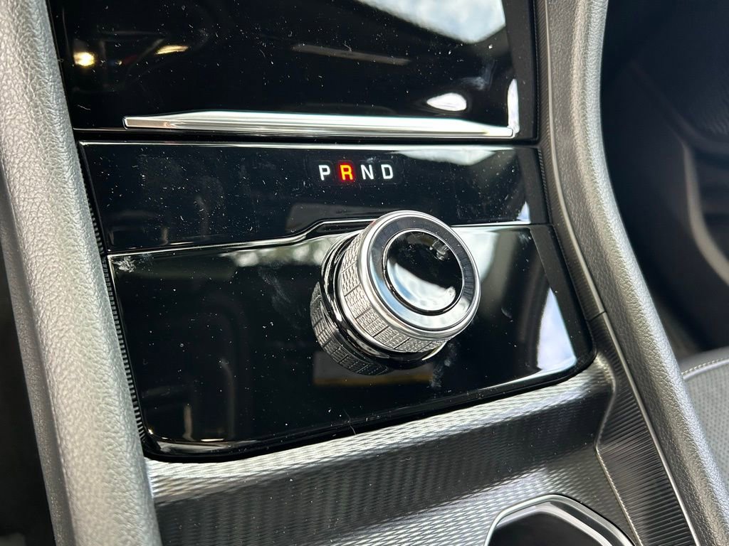 New 2025 Jeep Grand Cherokee Altitude image 22