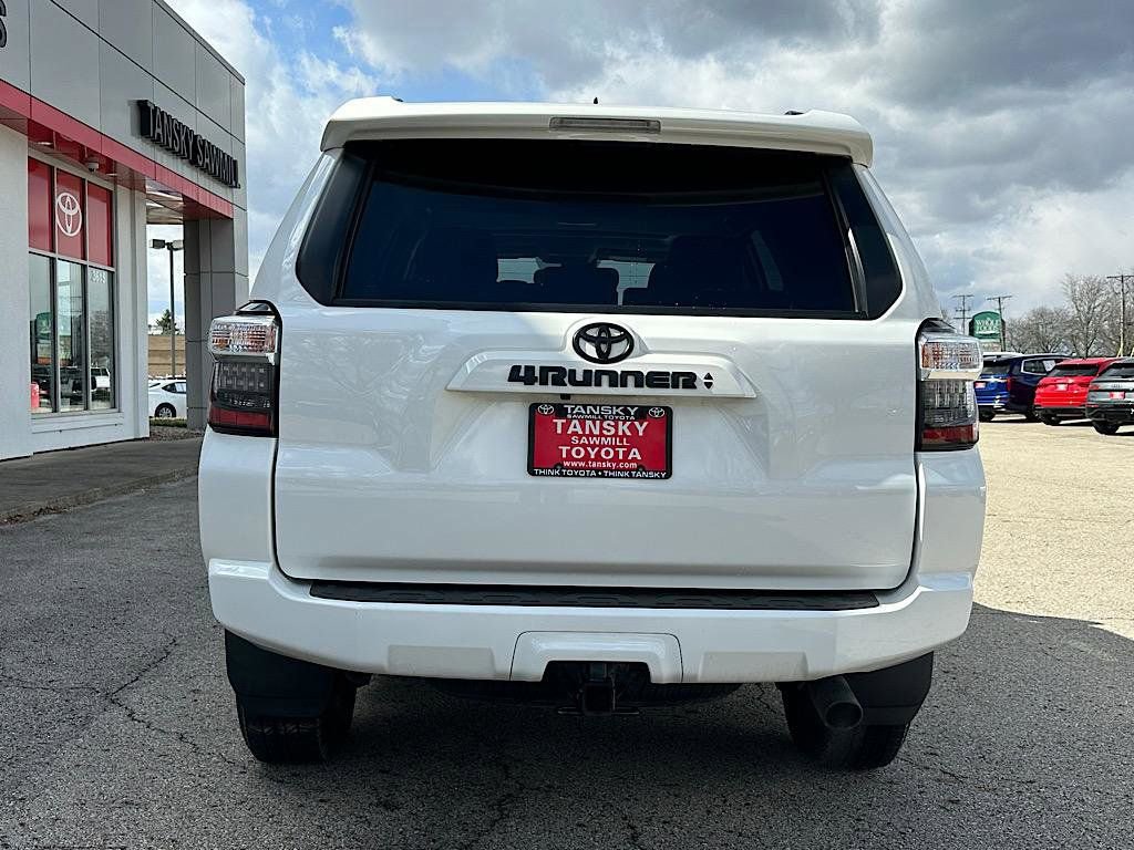 Certified 2023 Toyota 4Runner SR5 Premium w/ Moonroof Package image 4