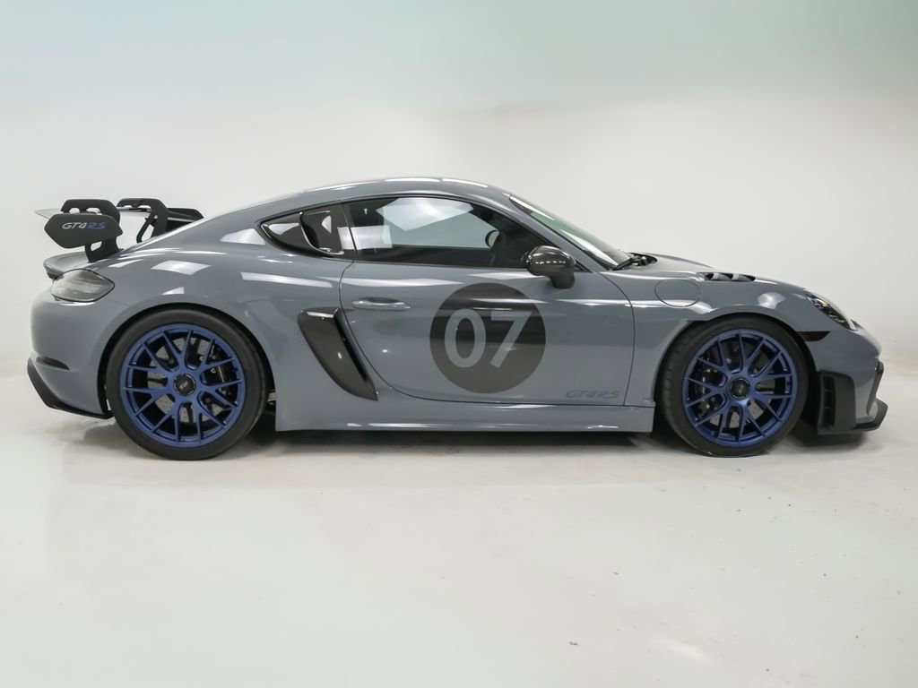 Certified 2025 Porsche 718 Cayman GT4 RS image 9