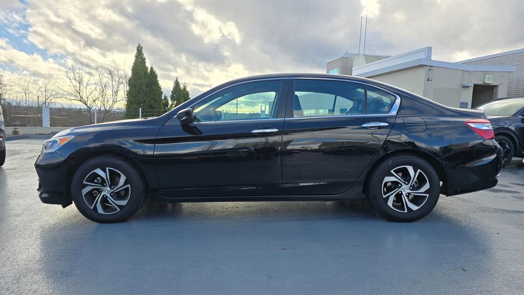 Used 2016 Honda Accord LX image 6