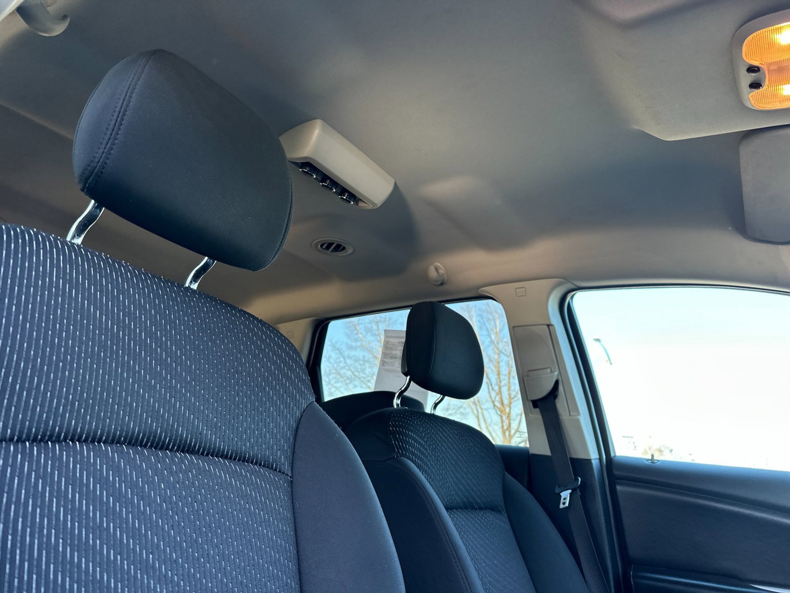 Used 2017 Dodge Journey SXT w/ Comfort/Convenience Group image 18