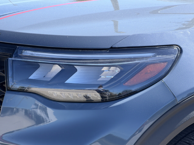 Used 2025 Ford Explorer ST w/ Sun And Sound Package RWD image 13