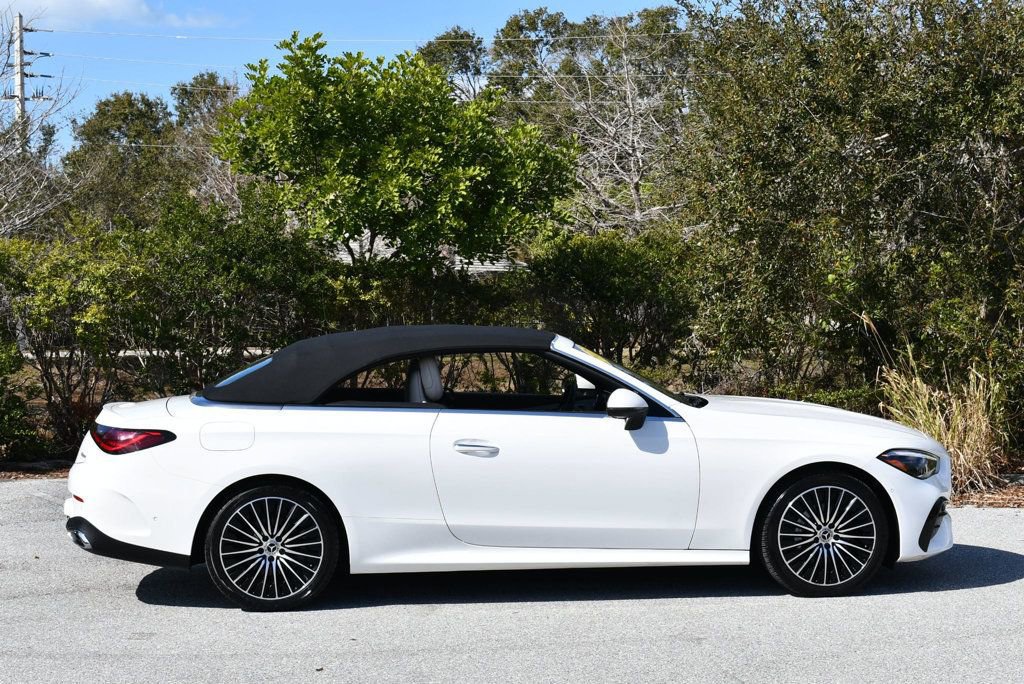 Used 2025 Mercedes-Benz CLE 300 4MATIC Cabriolet image 48