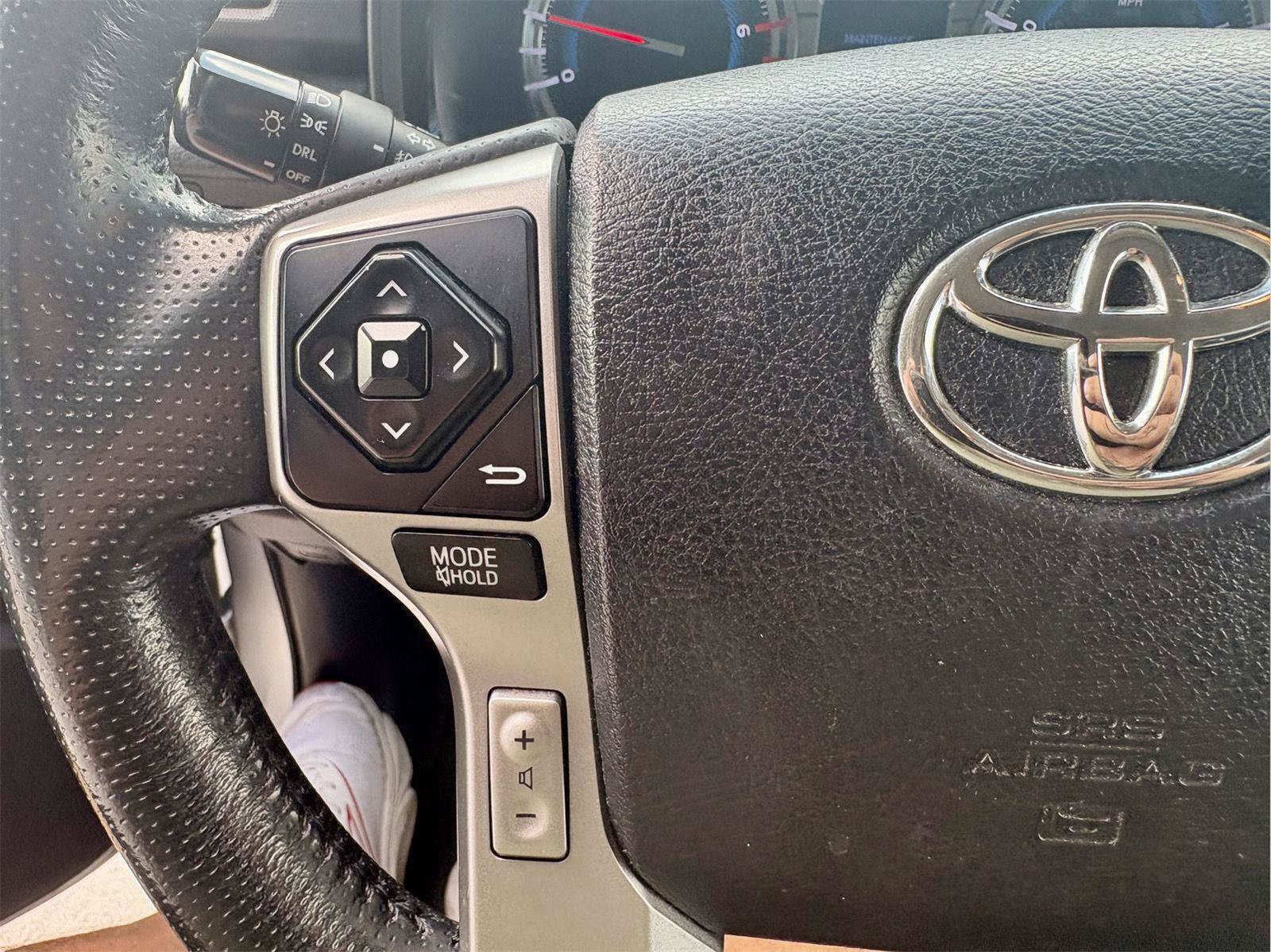 Used 2019 Toyota 4Runner SR5 RWD image 17