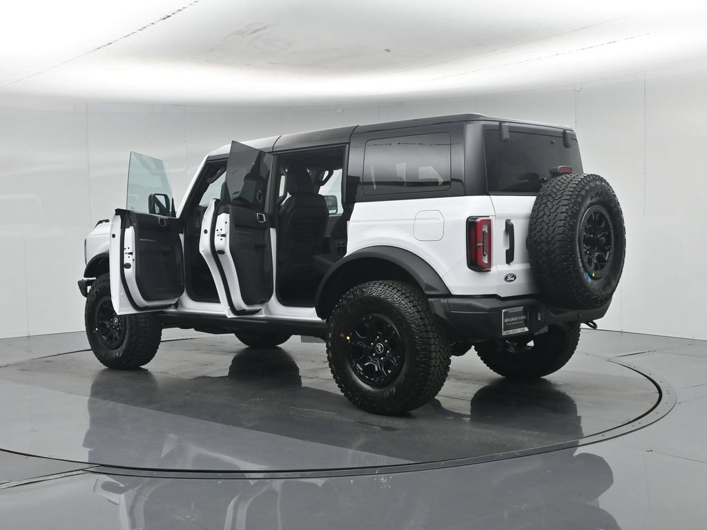 New 2026 Ford Bronco Badlands w/ Wildtrak Package AWD/4WD image 35
