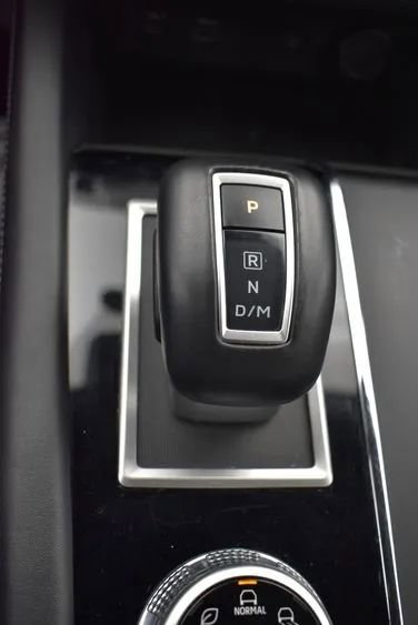 Used 2024 Mitsubishi Outlander FWD image 35