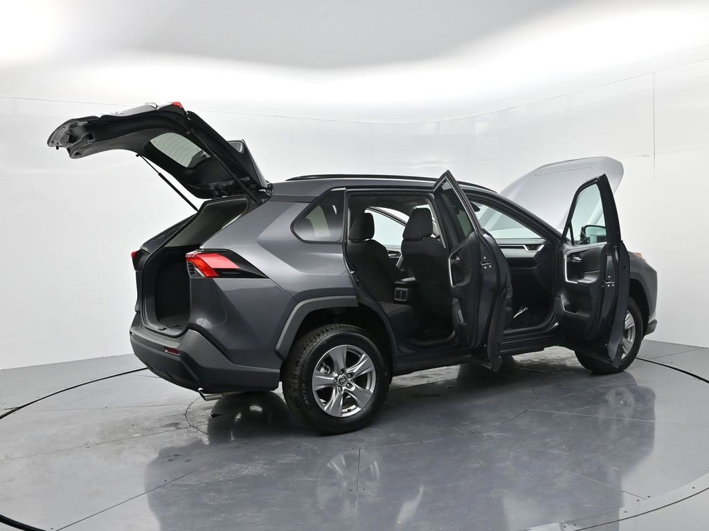 Used 2024 Toyota RAV4 XLE image 63