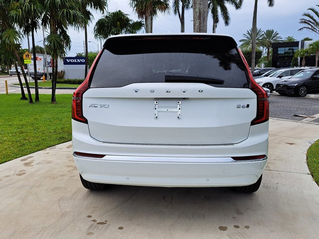 New 2026 Volvo XC90 B6 Plus image 4