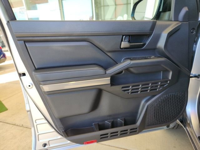 New 2025 Toyota Tacoma SR5 AWD/4WD image 16