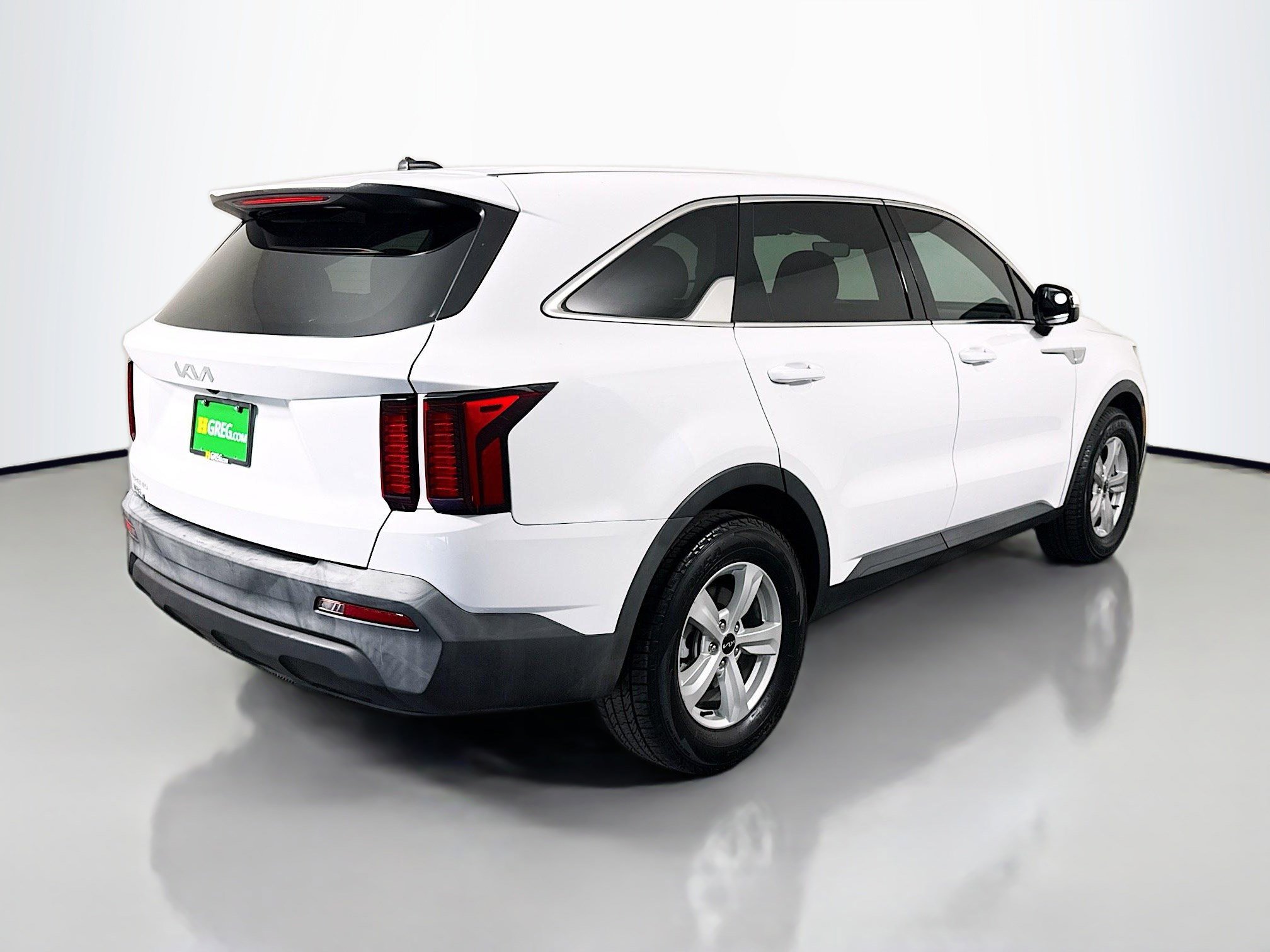 Used 2023 Kia Sorento LX FWD image 10