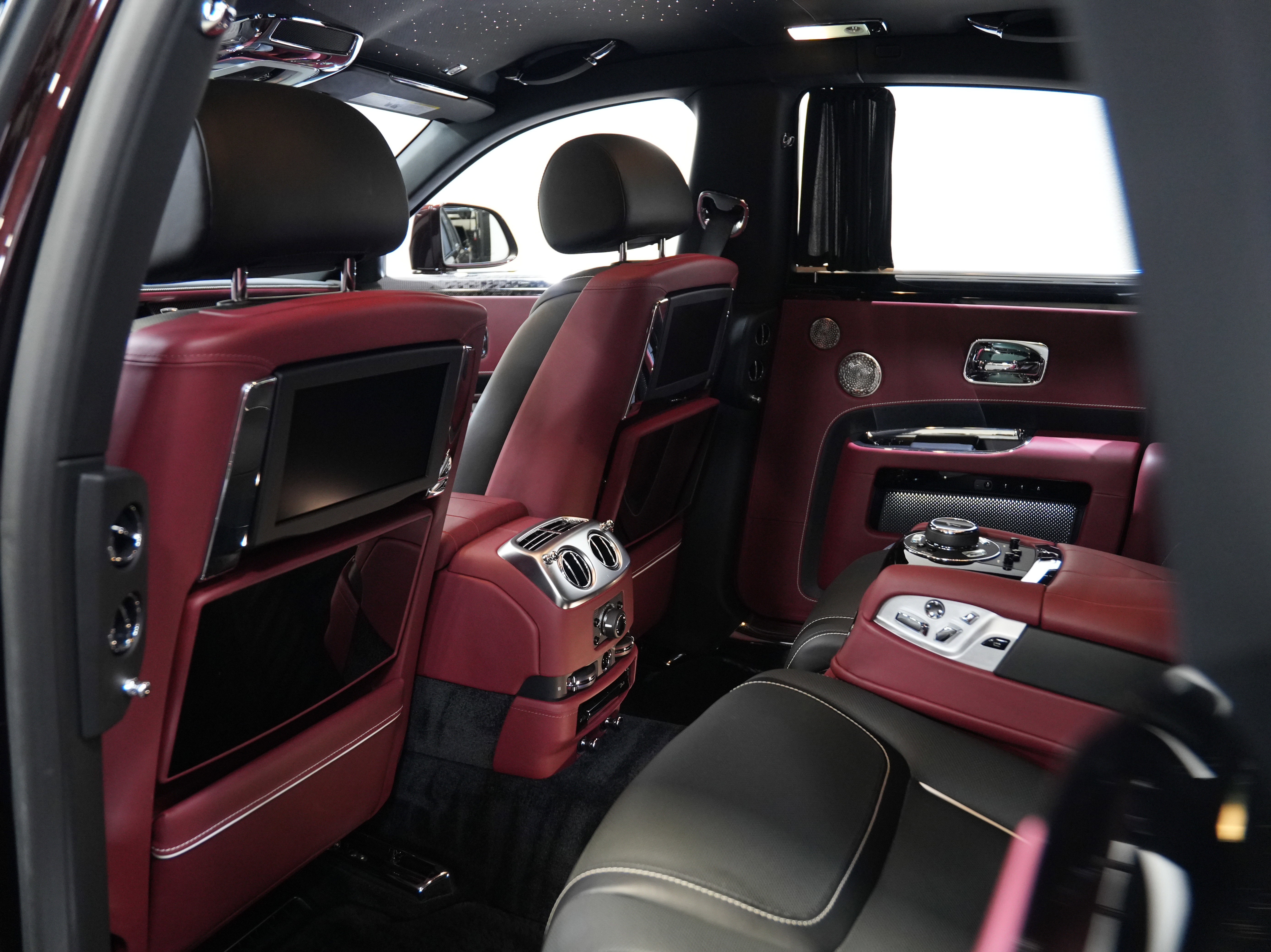 Used 2020 Rolls-Royce Ghost image 67