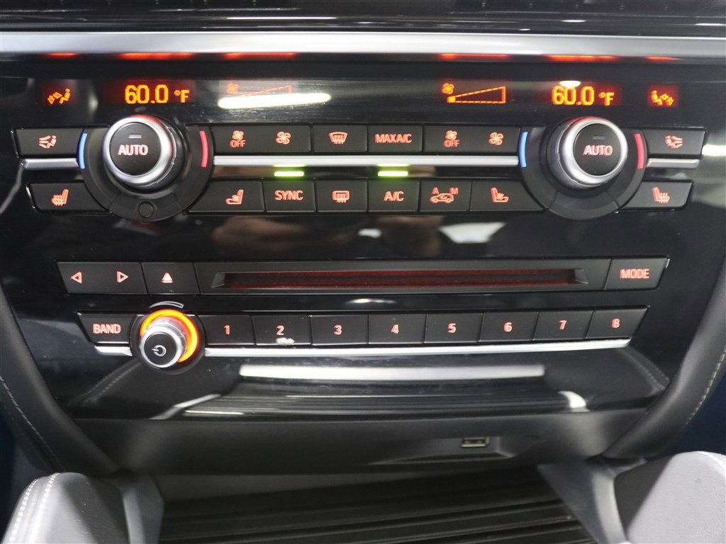 Used 2019 BMW X6 M w/ Executive Package image 40