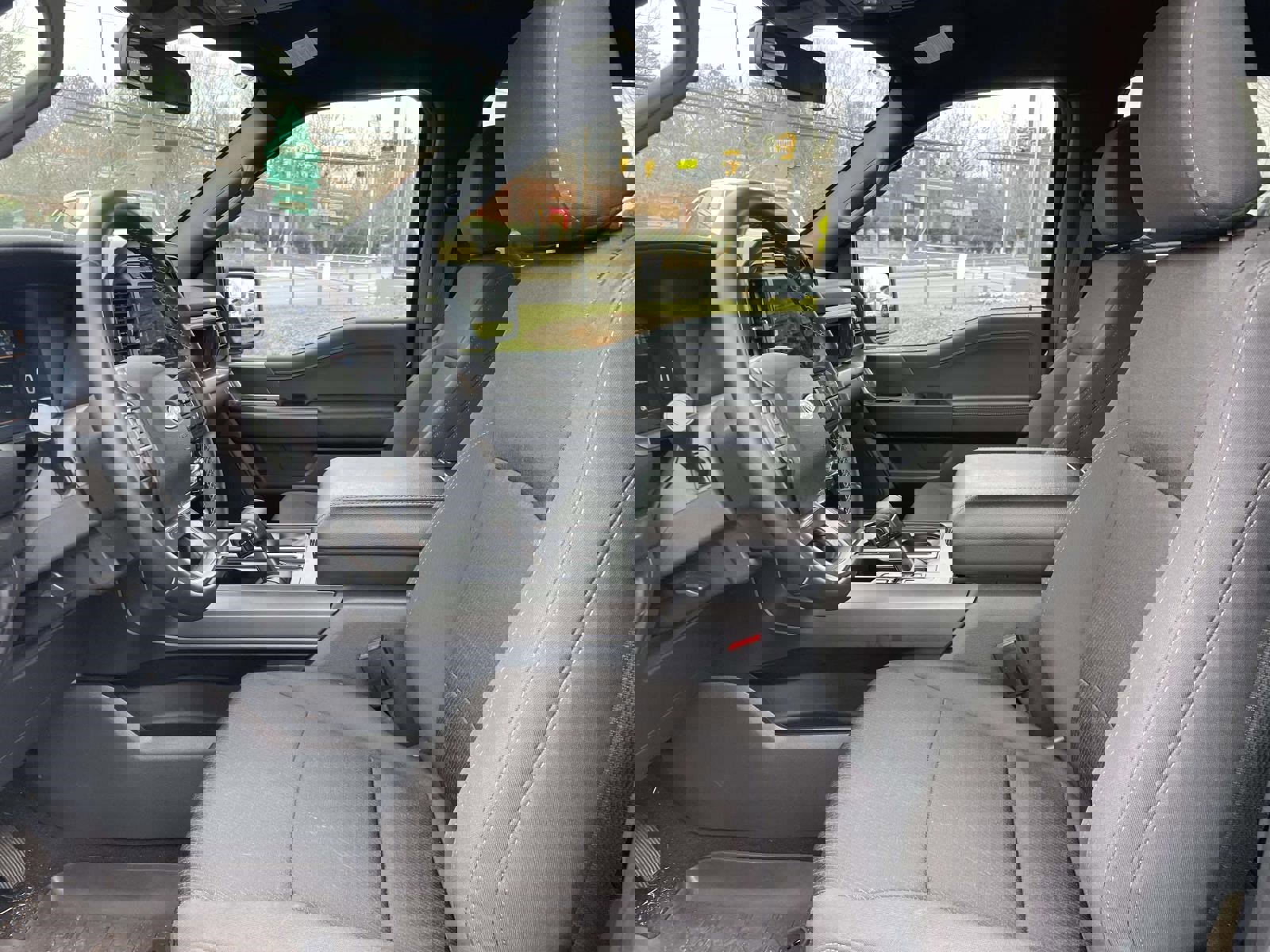 Used 2024 Ford F150 XLT w/ XLT Black Appearance Package image 16