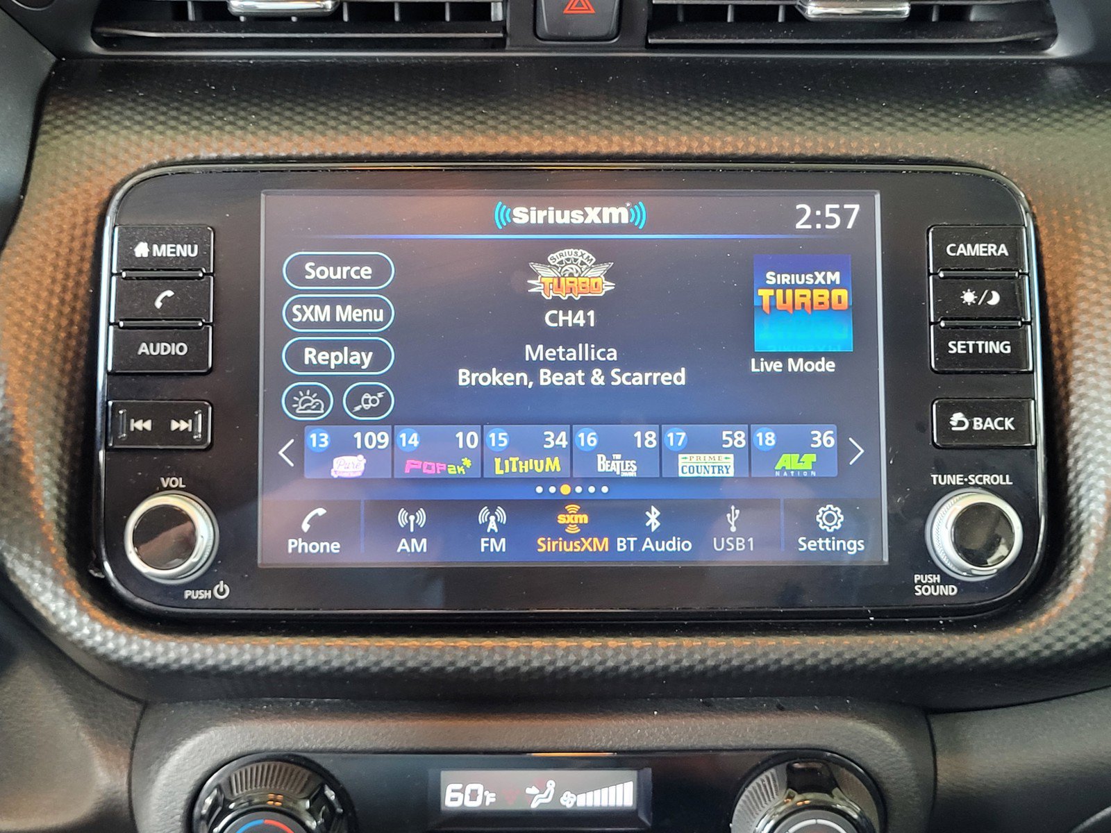 Certified 2022 Nissan Kicks SV FWD image 11