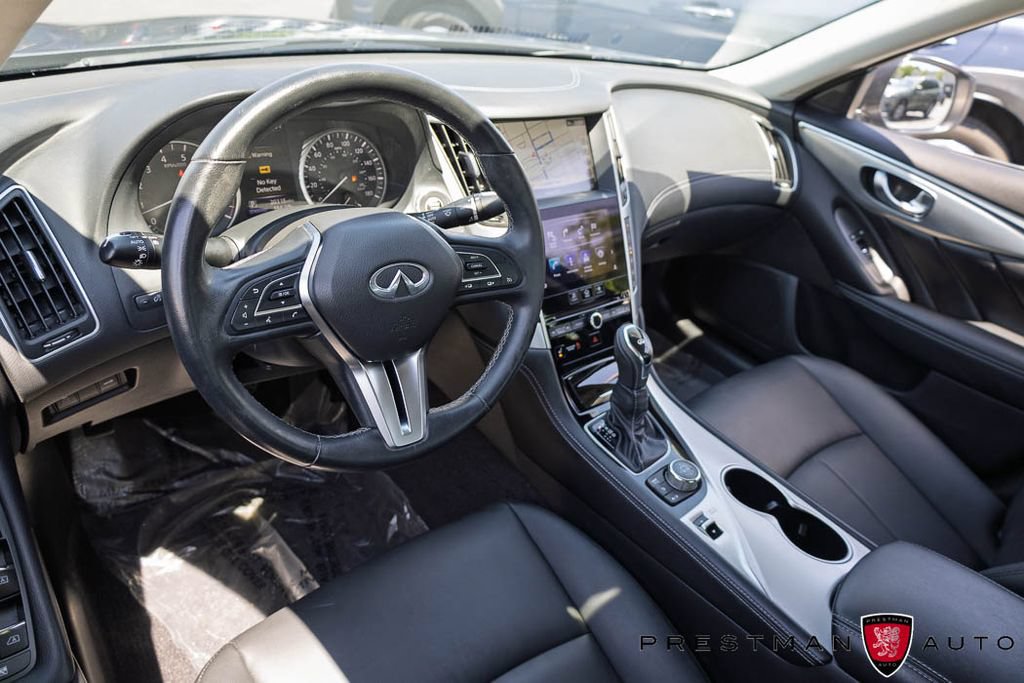 Used 2019 INFINITI Q50 Luxe w/ Essential Package (3.0T Luxe) AWD/4WD image 20