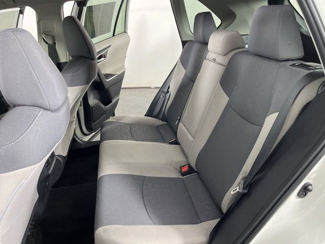 Used 2024 Toyota RAV4 XLE image 43