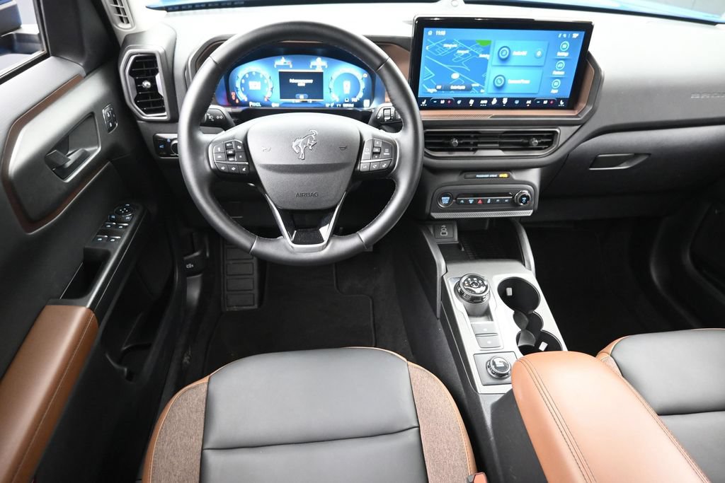 Used 2025 Ford Bronco Sport Outer Banks w/ Outer Banks Tech Package+ AWD/4WD image 14