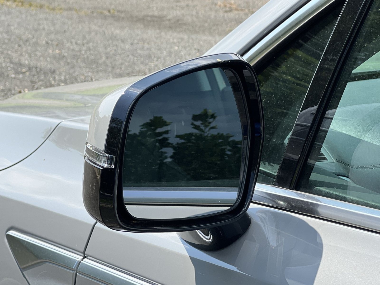 New 2026 Kia Sorento S w/ S Panoramic Sunroof Package FWD image 15