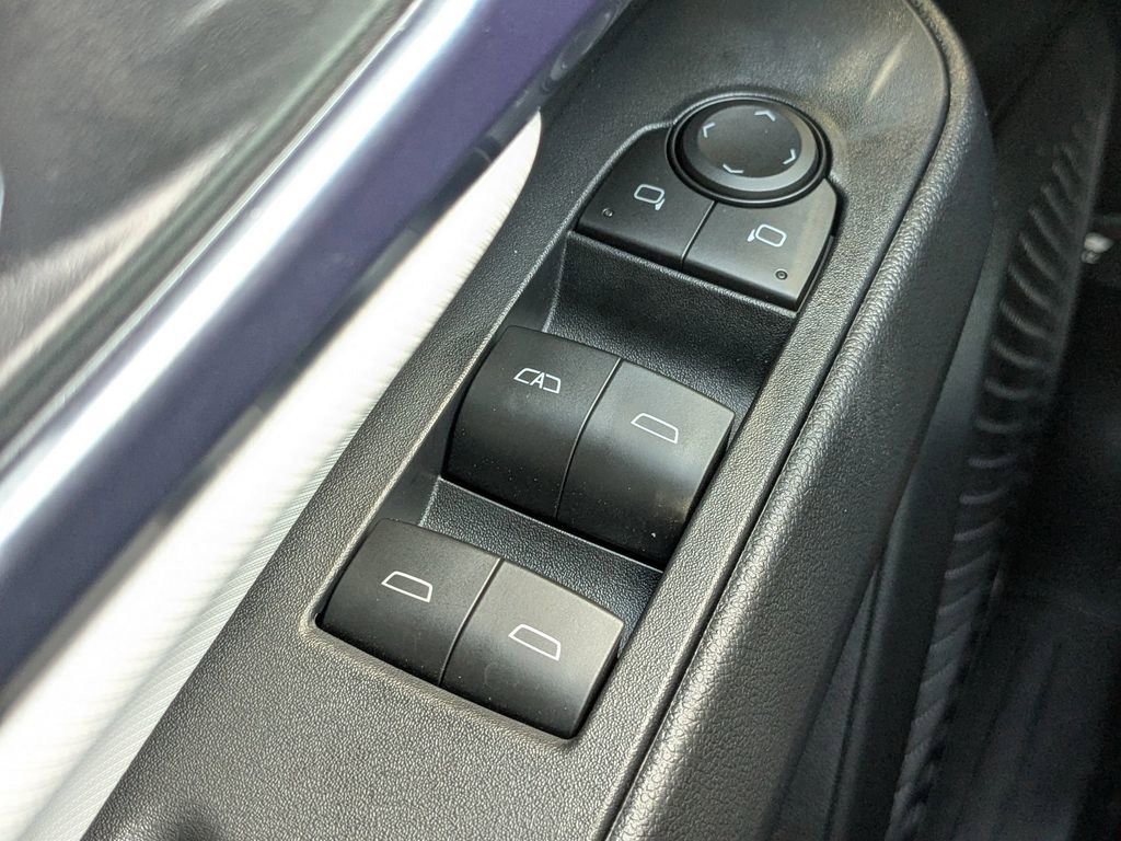 New 2026 Chevrolet Equinox EV LT image 26