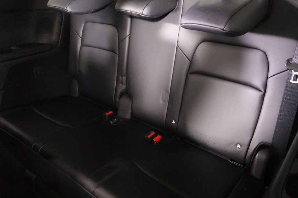 Used 2024 Nissan Pathfinder Platinum image 14