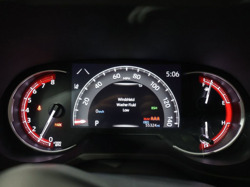 Used 2024 Toyota RAV4 XLE image 40