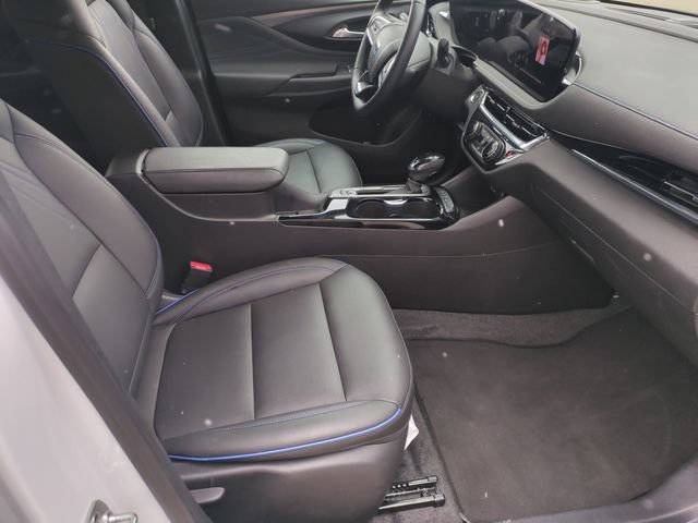 Used 2025 Buick Envista Sport Touring image 25