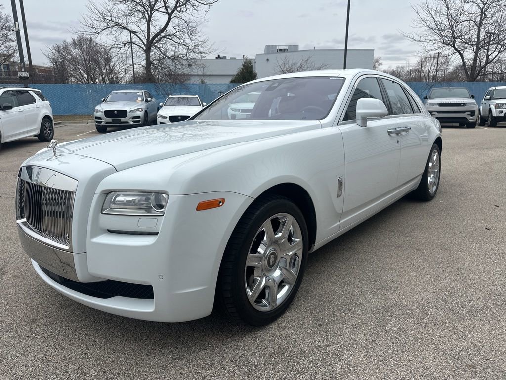 Used 2014 Rolls-Royce Ghost image 2