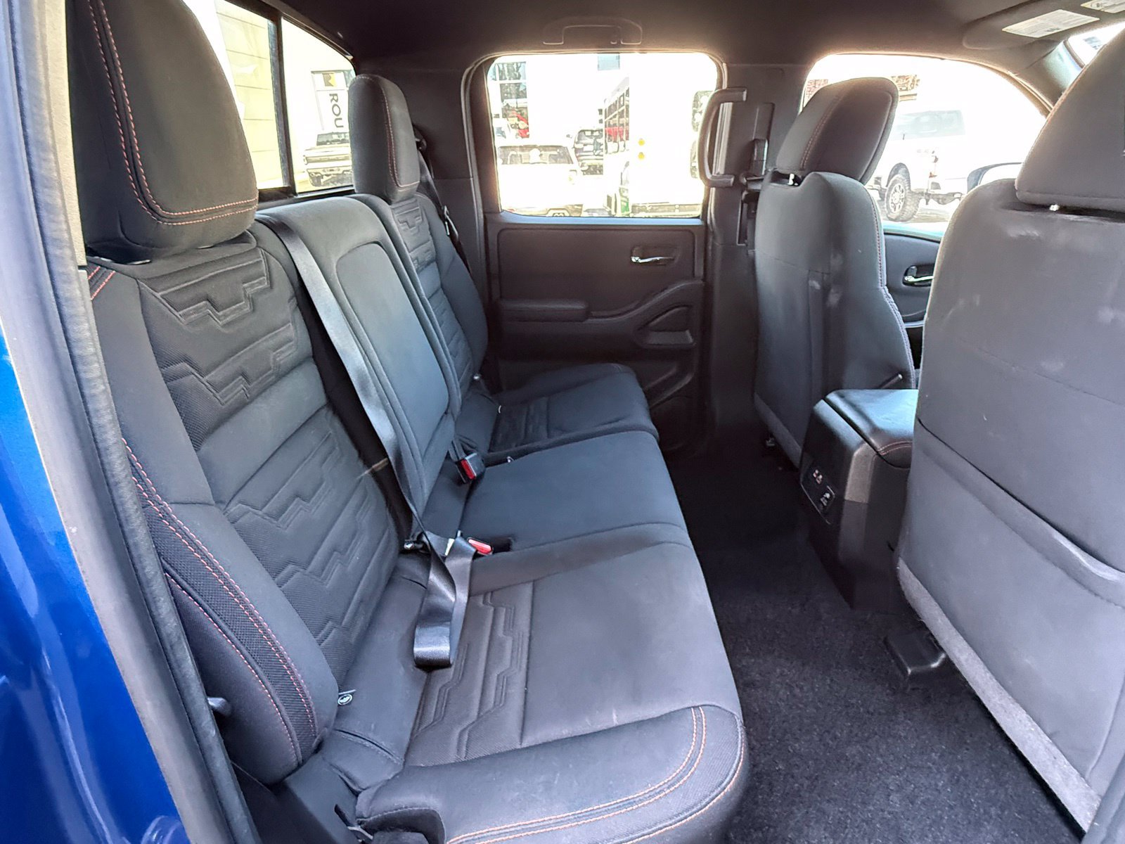 Used 2024 Nissan Frontier PRO-4X w/ Pro Convenience Package AWD/4WD image 18