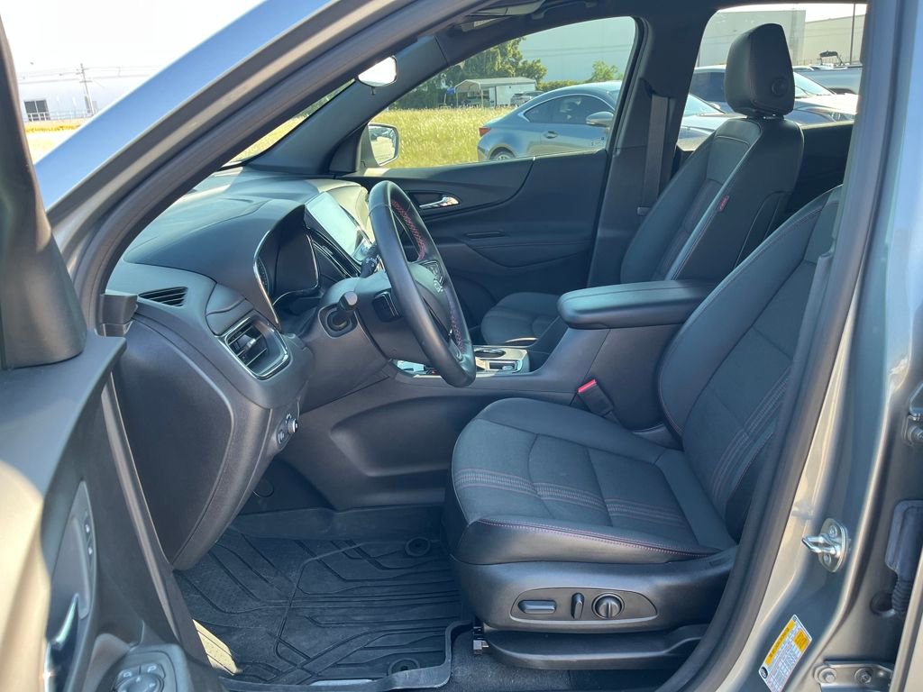 Used 2024 Chevrolet Equinox RS image 12