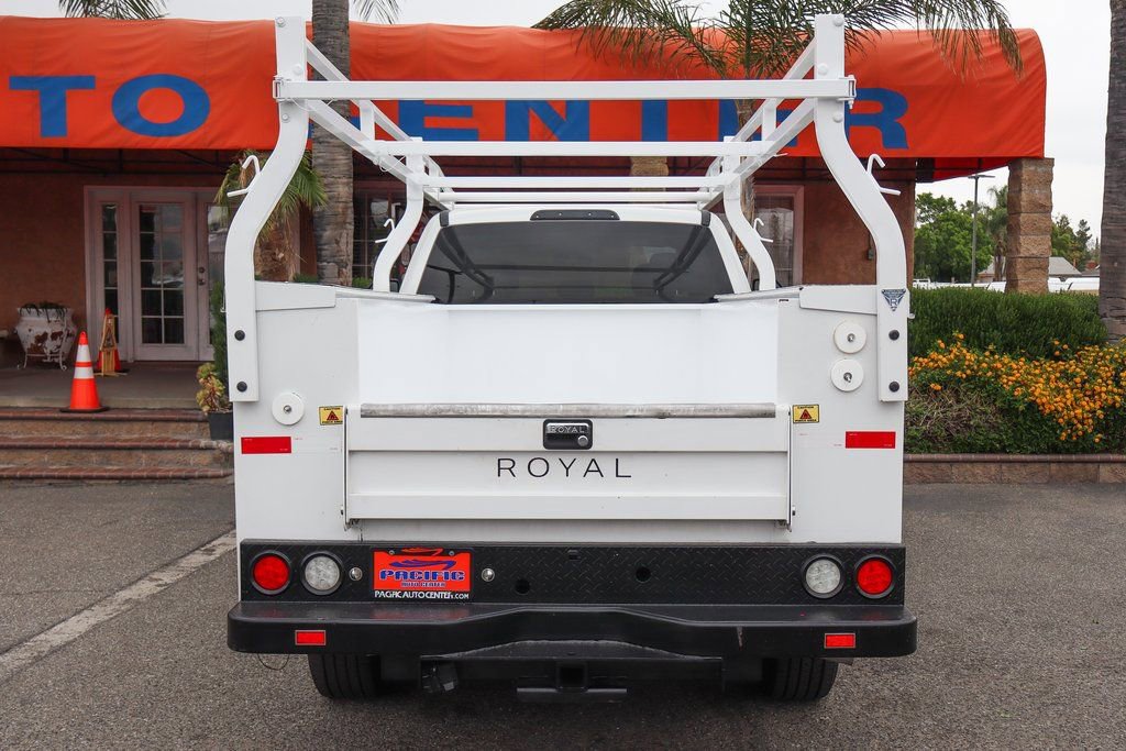 Used 2019 Ford F350 XLT image 8