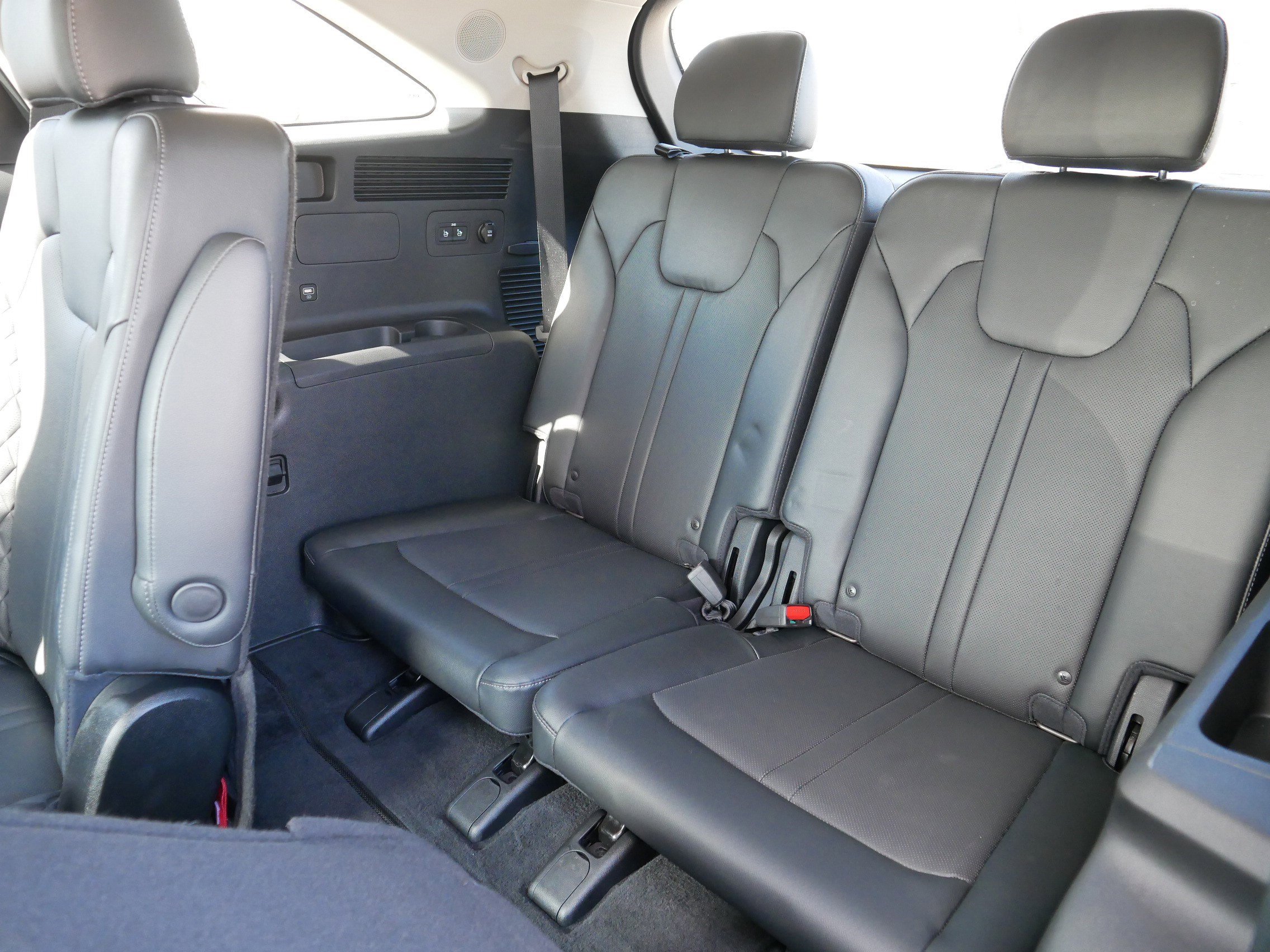 Certified 2023 Kia Sorento SX Prestige AWD/4WD image 37