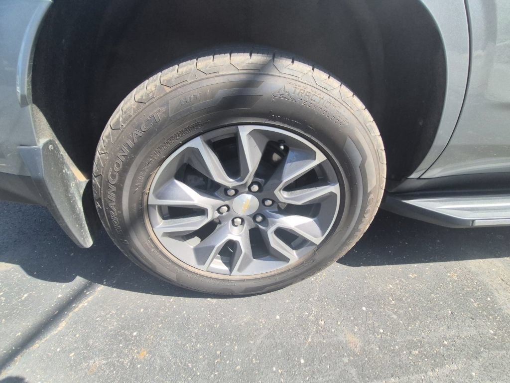 Used 2023 Chevrolet Tahoe LS AWD/4WD image 9