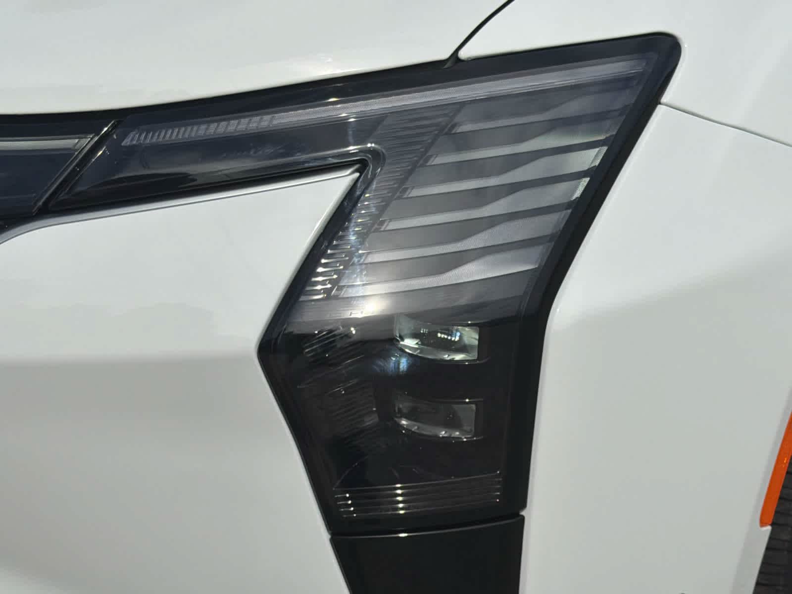 New 2027 Chrysler Pacifica Select FWD image 9