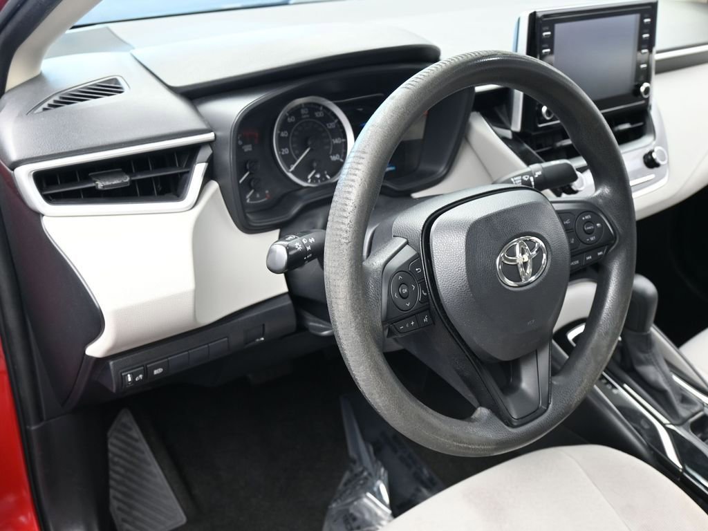 Used 2020 Toyota Corolla LE image 14