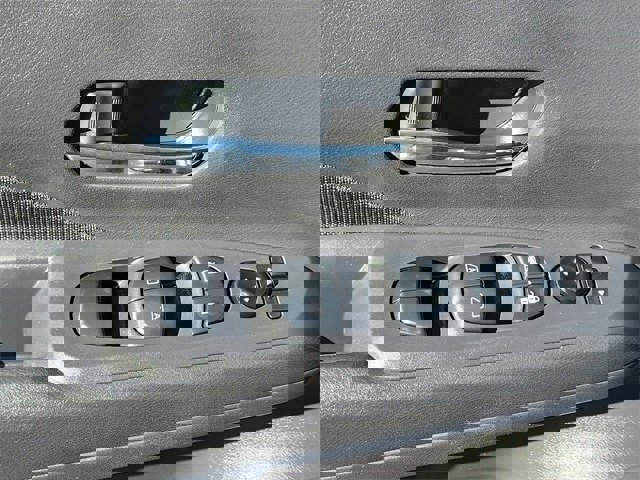 Certified 2024 Nissan Kicks SV image 20