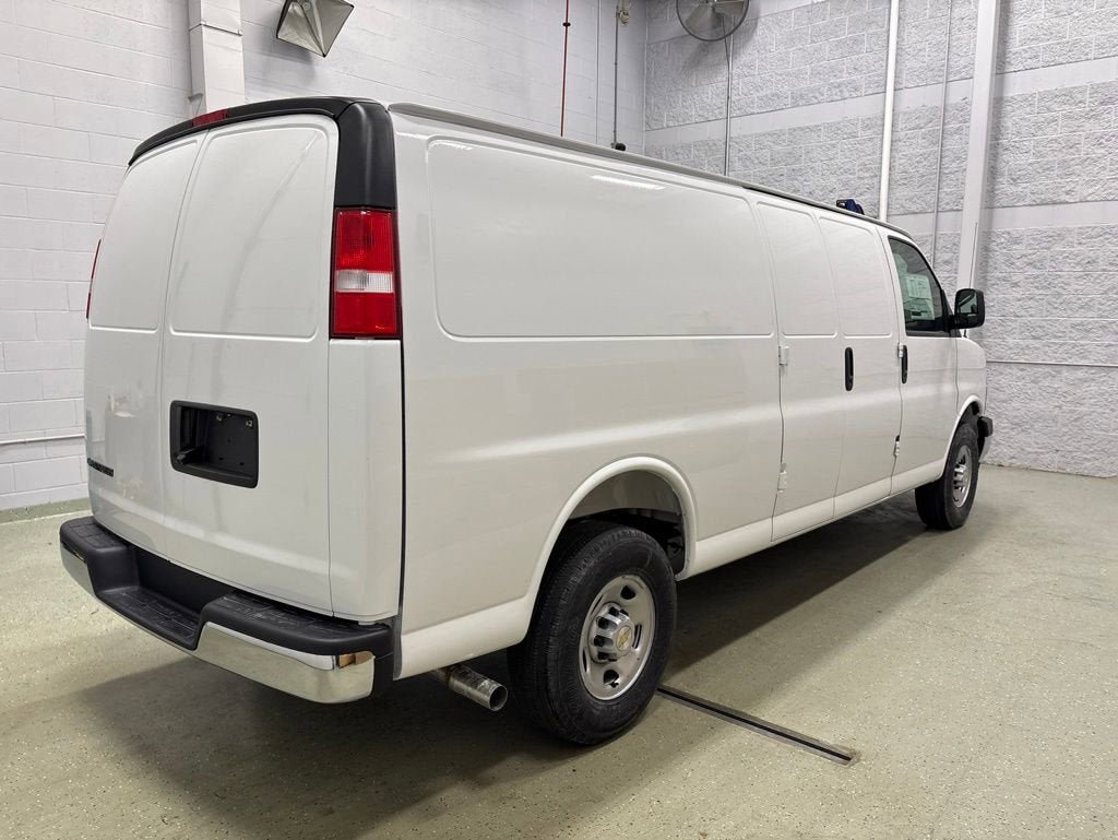 New 2026 Chevrolet Express 3500 Extended w/ Driver Convenience Package RWD image 5