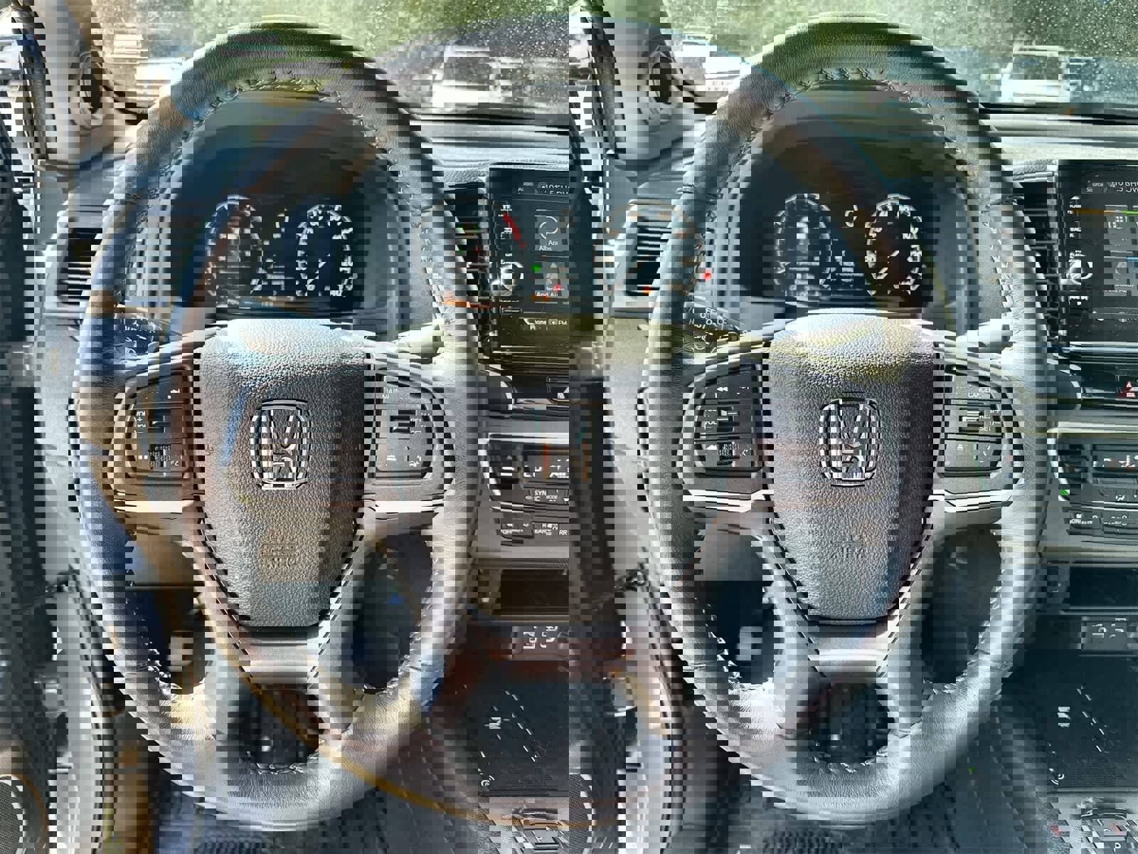 Used 2025 Honda Ridgeline RTL image 15