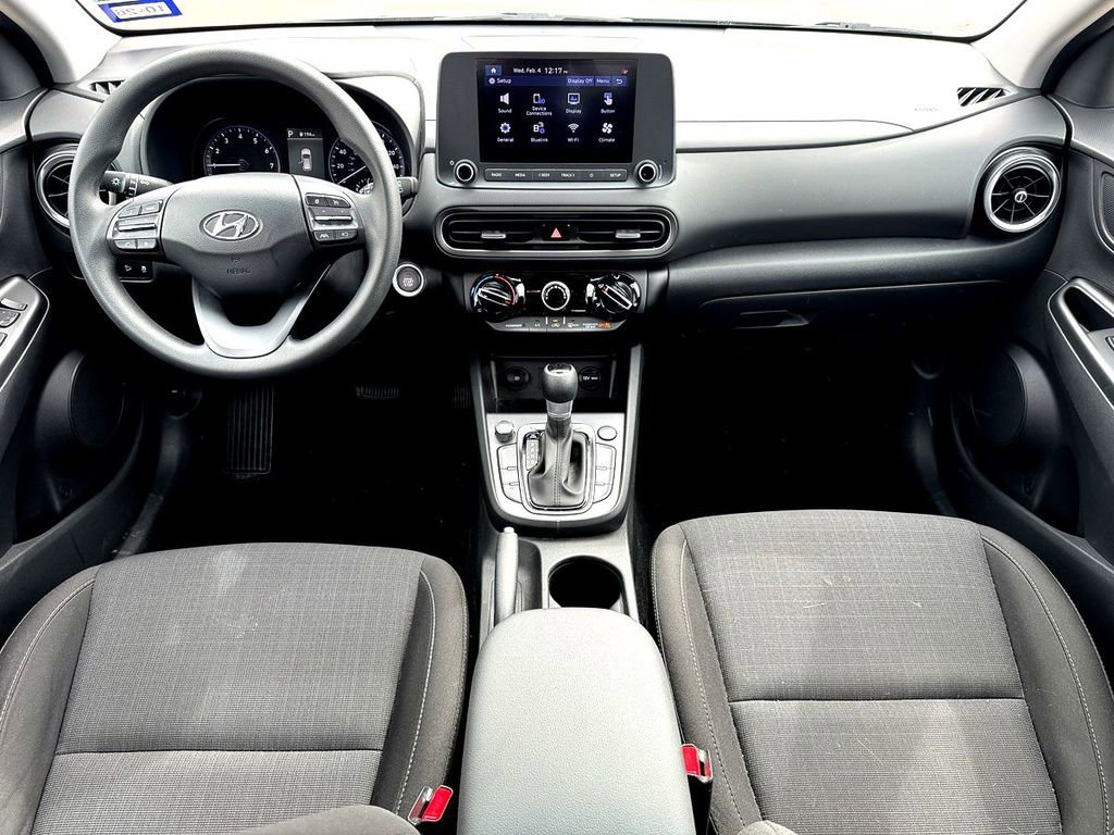 Used 2022 Hyundai Kona SEL w/ Cargo Package image 28