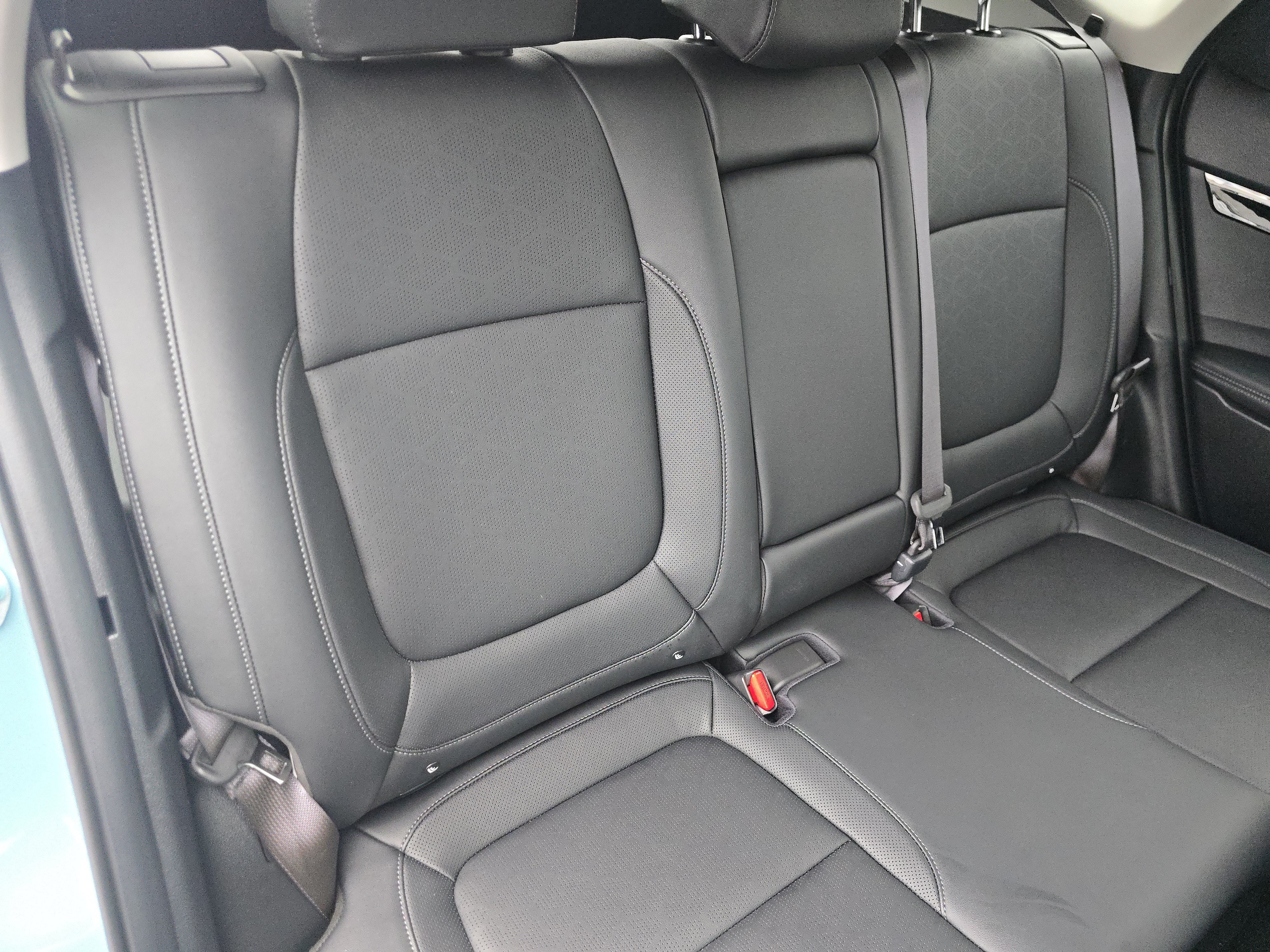 Used 2026 Kia Seltos EX FWD image 18