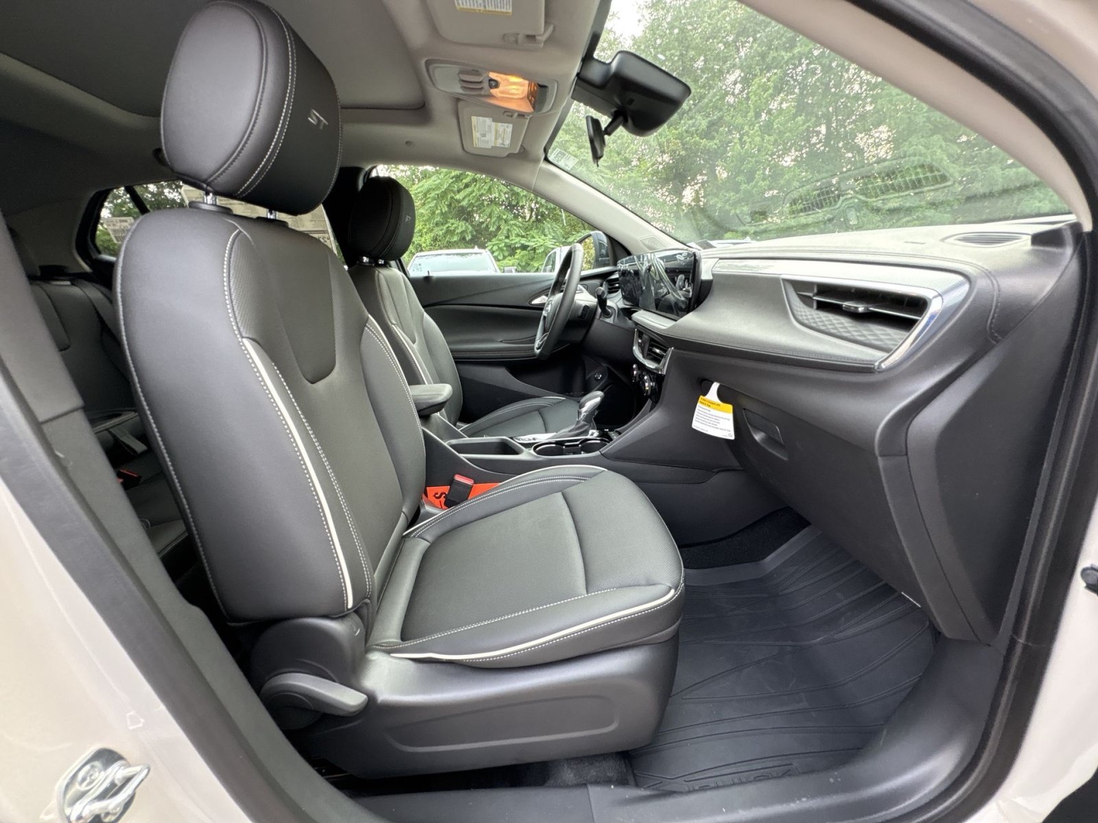 New 2026 Buick Encore GX Sport Touring w/ Studio Series AWD/4WD image 27