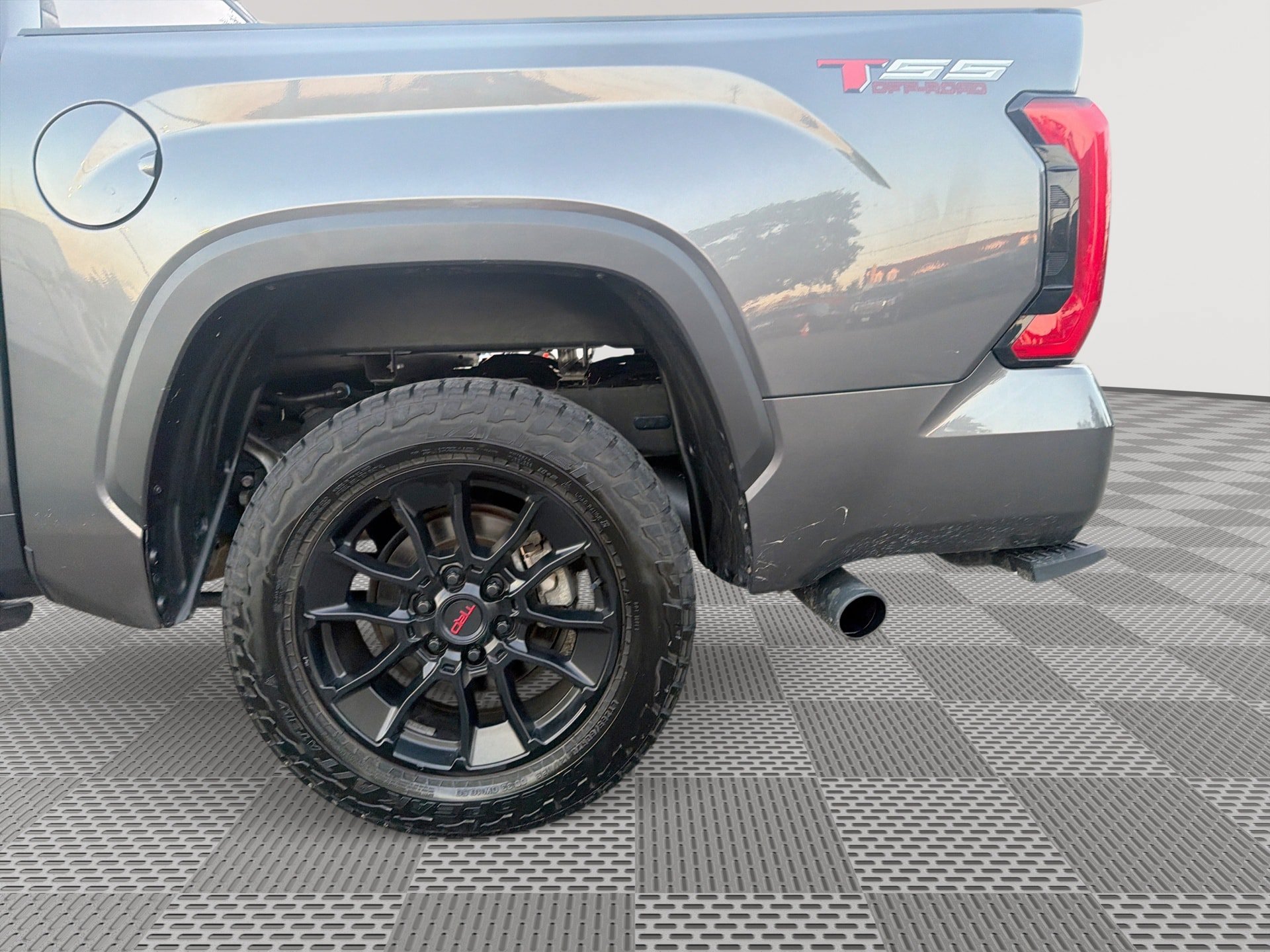 Used 2023 Toyota Tundra SR5 AWD/4WD image 28