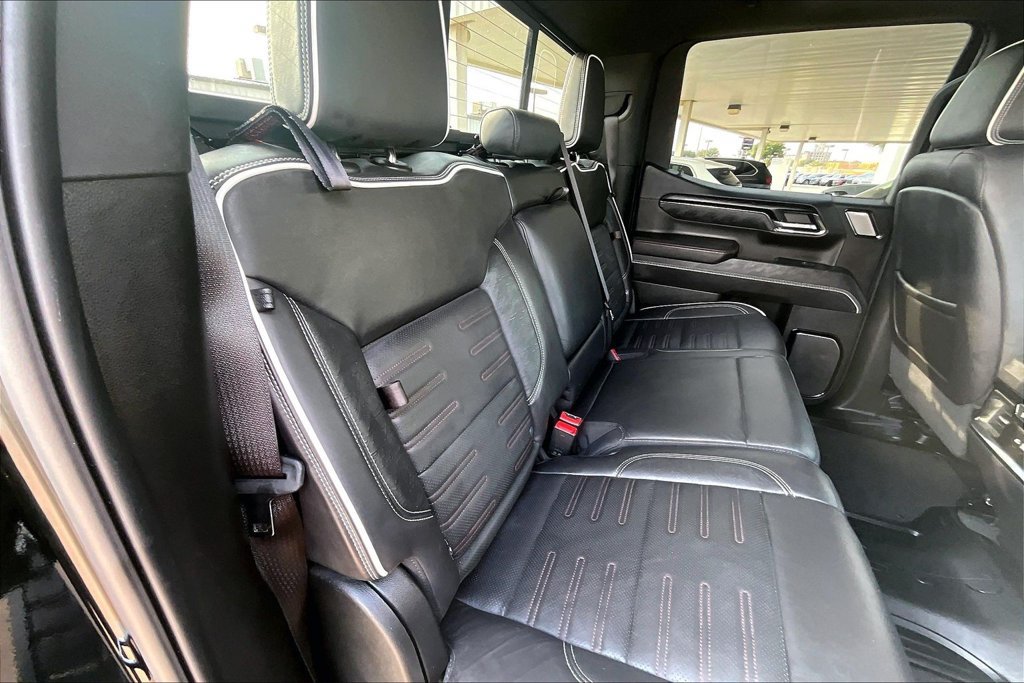 Used 2024 GMC Sierra 1500 AT4X AWD/4WD image 33