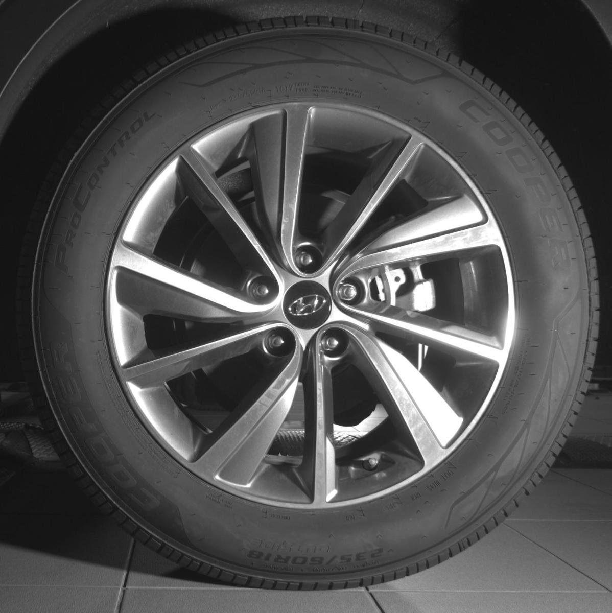 Used 2019 Hyundai Santa Fe SEL image 13