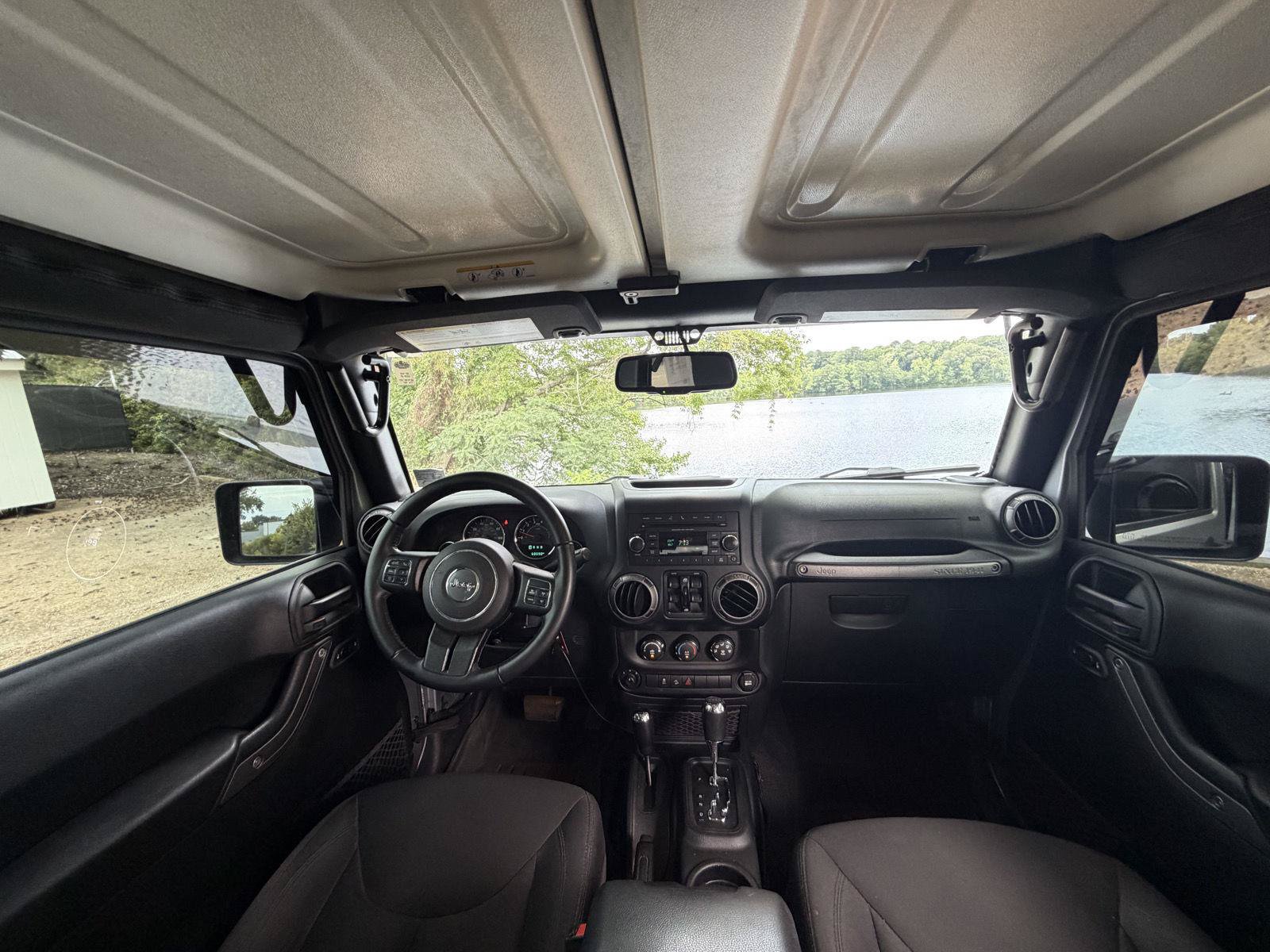 Used 2017 Jeep Wrangler Unlimited Sport w/ Quick Order Package 24S AWD/4WD image 10