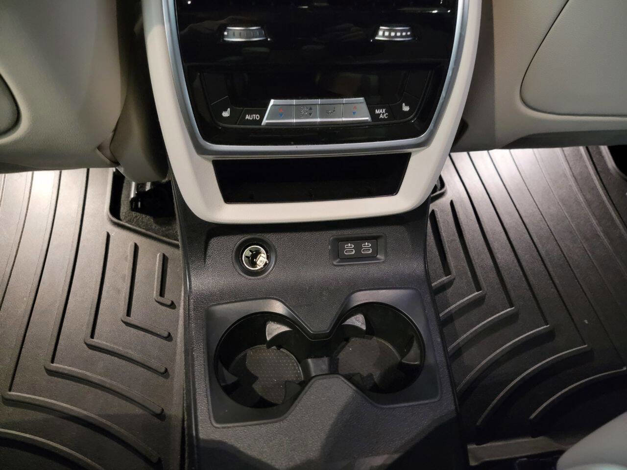 Used 2021 BMW X7 xDrive40i w/ Executive Package AWD/4WD image 56